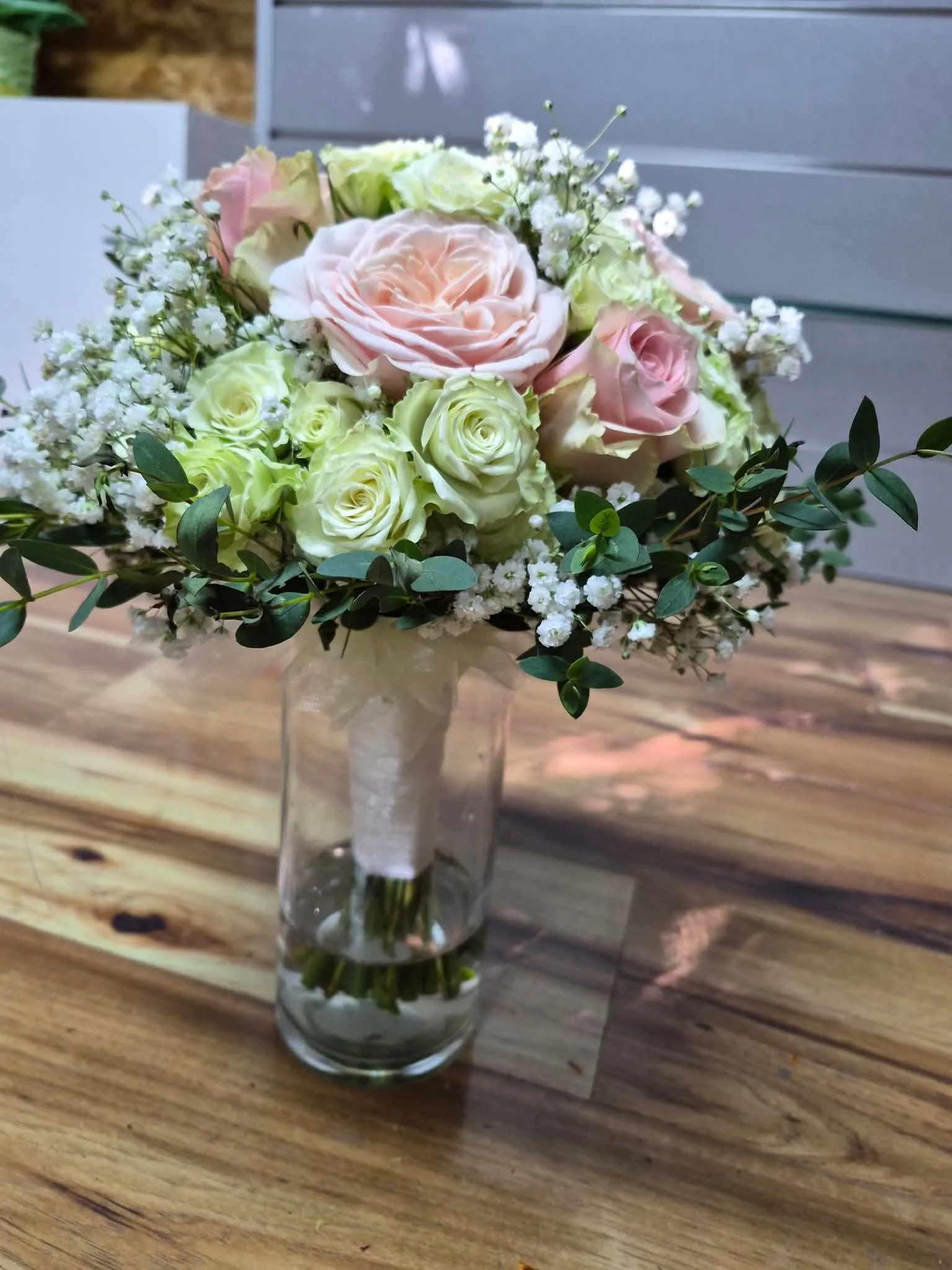 Esküvői virágdíszítés