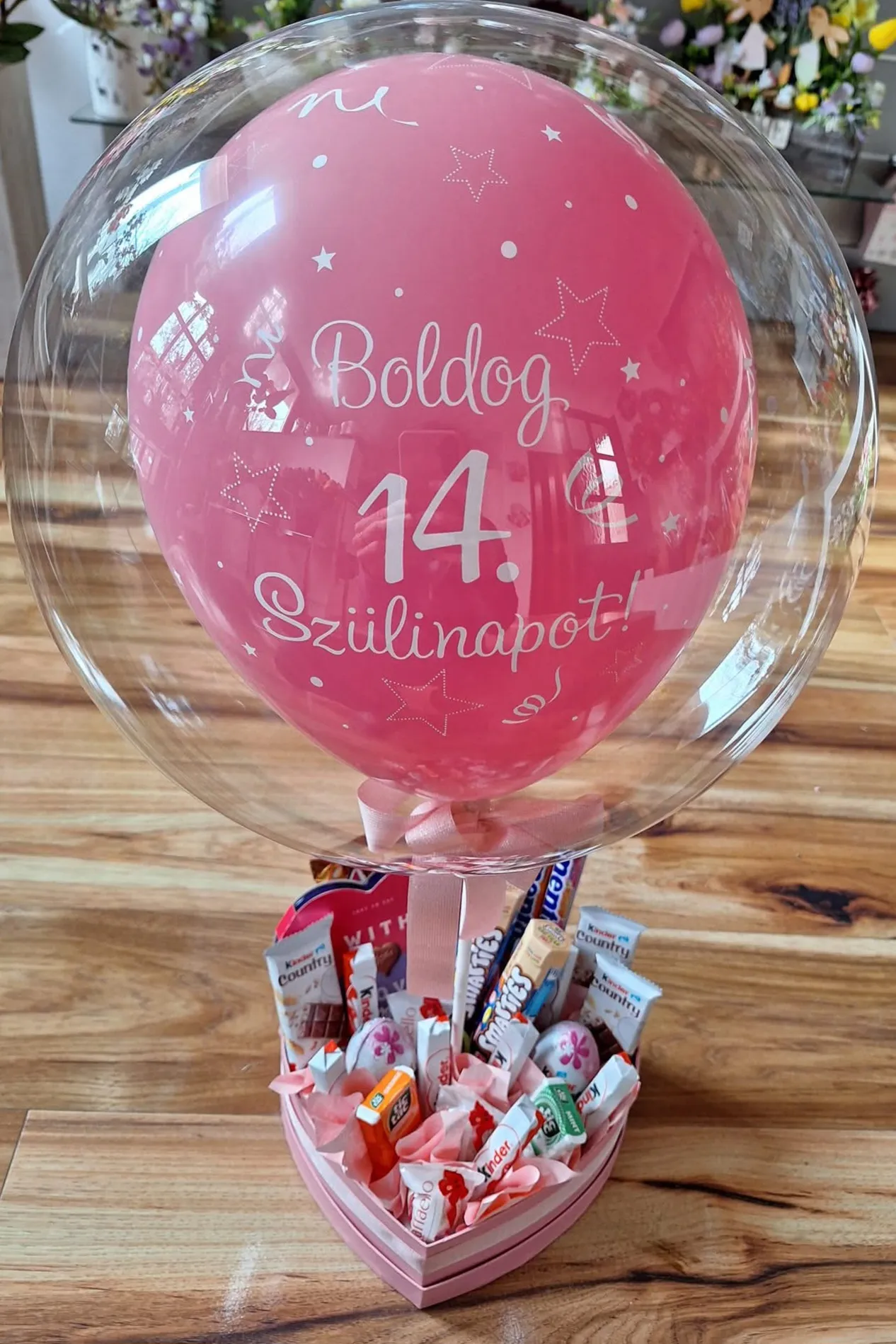 Lufi dekoráció kompozíció