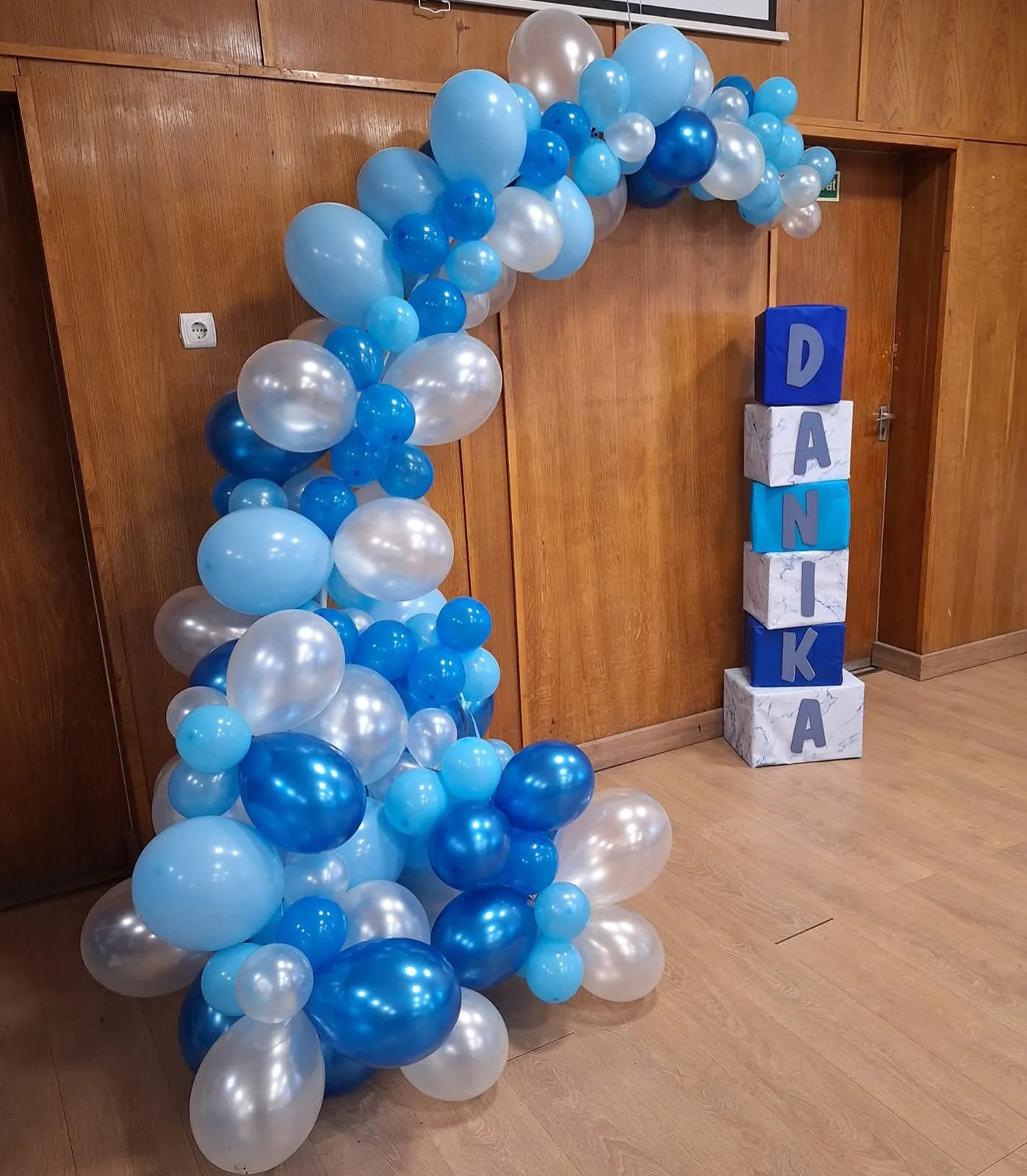 Lufi dekoráció kompozíció