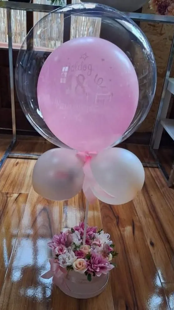 Lufi dekoráció kompozíció