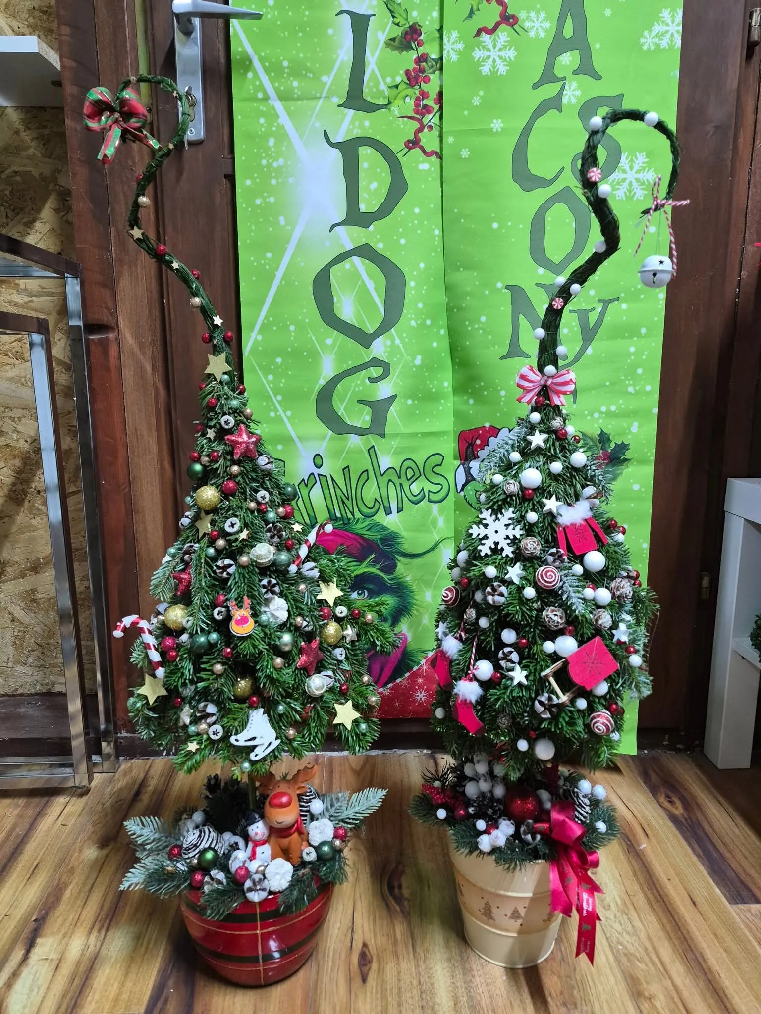 Meghitt téli virágkompozíció