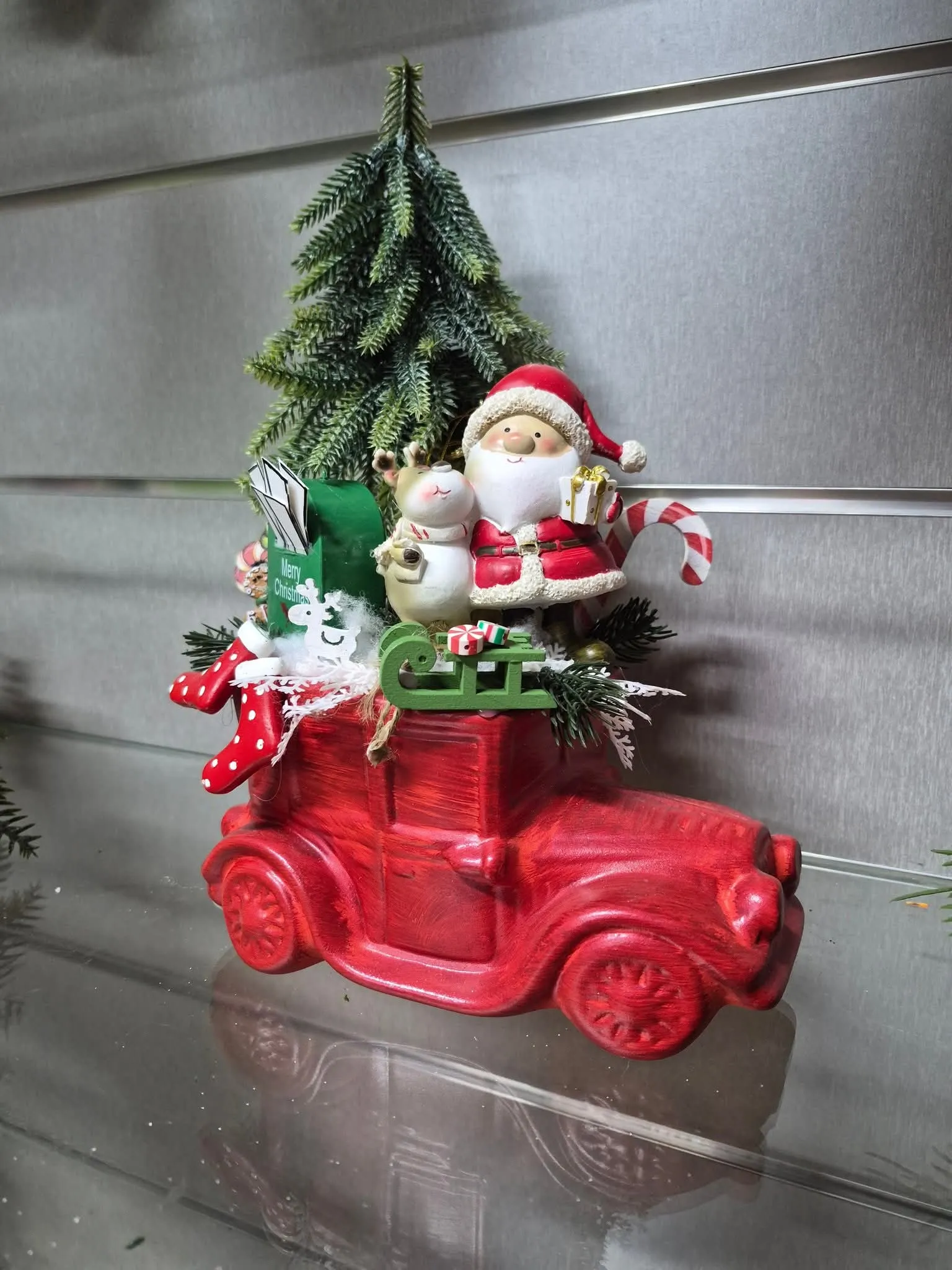 Meghitt téli virágkompozíció