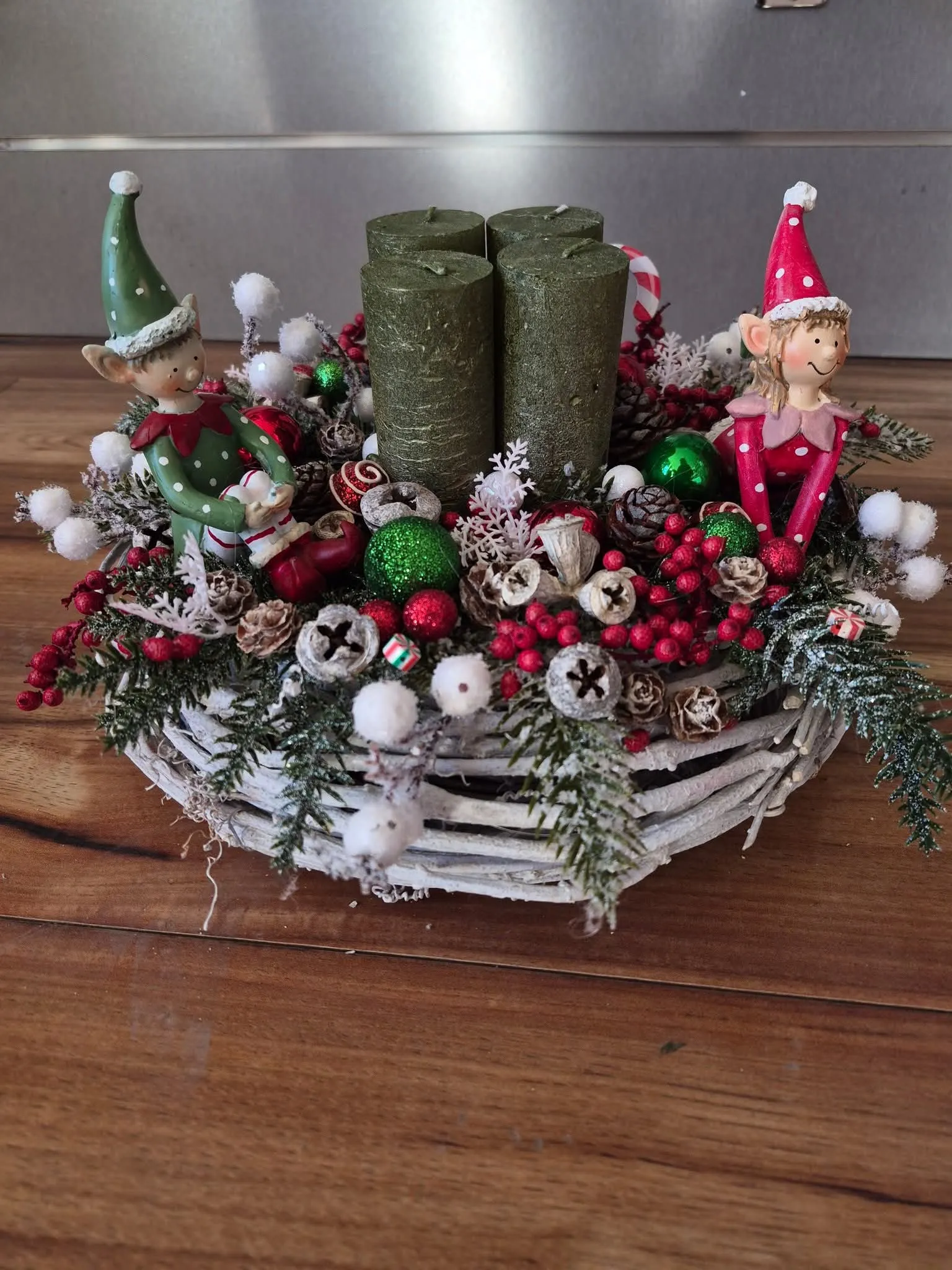 Karácsonyi virágdekor